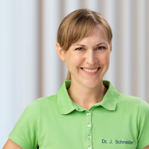 Dr. Jennifer Schneider